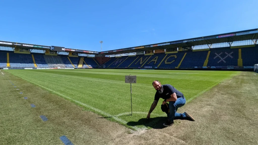 bart op nac veld